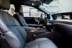 Lexus LS500h AWD 2017 года (NA)